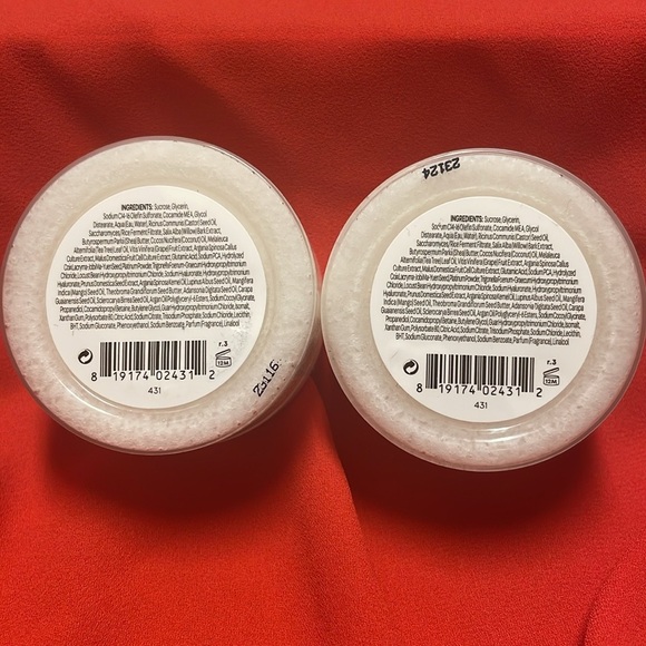 NatureLab Tokyo’s Perfect CLEAN 2 in 1 Scalp Scrub and Clarifying Shampoo - Picture 3 of 6